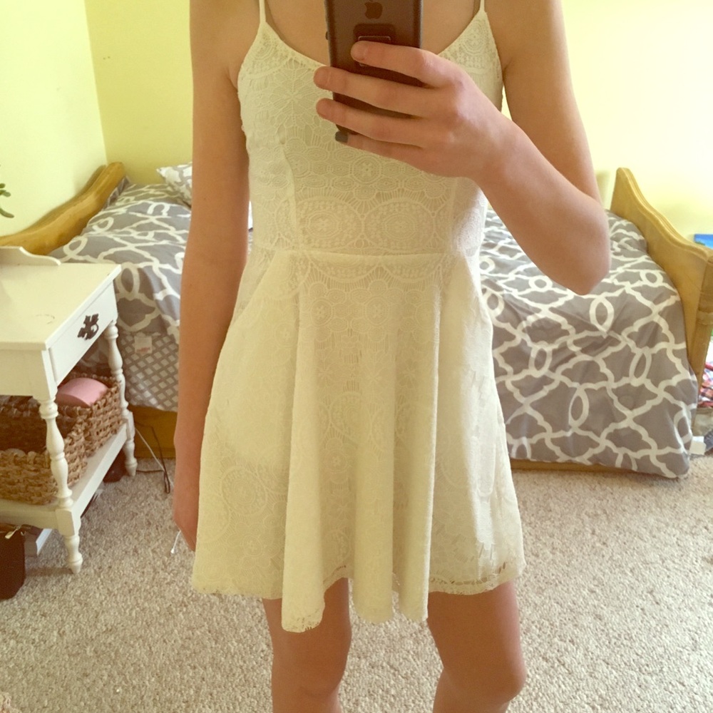 White lace dress